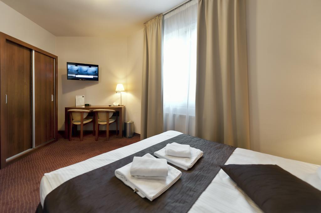 Hotel Esperanto Świdnica Rom bilde